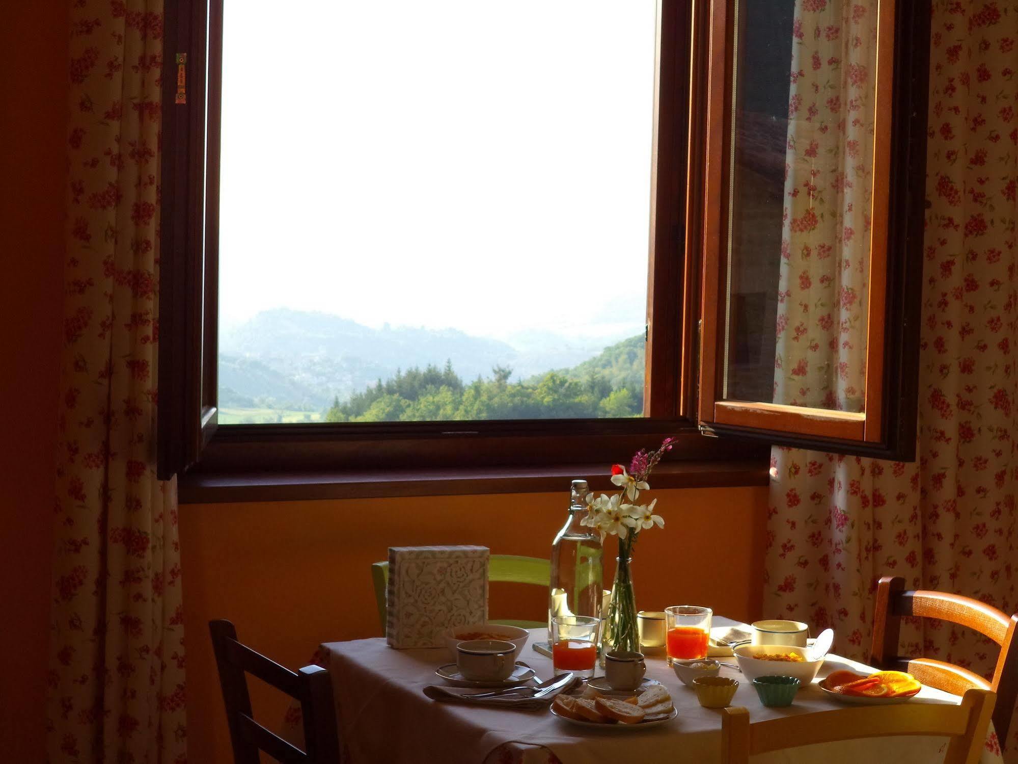 Alba Dei Due Soli B&B โนเชราอุมบรา ภายนอก รูปภาพ